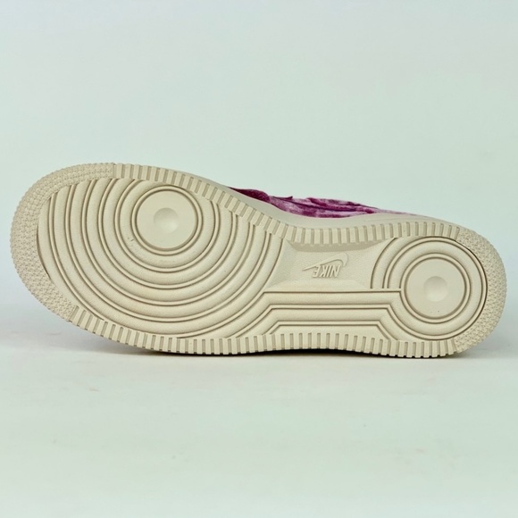 Air Force 1 LV8 GS 'Tea Berry' - Picture 2 of 6